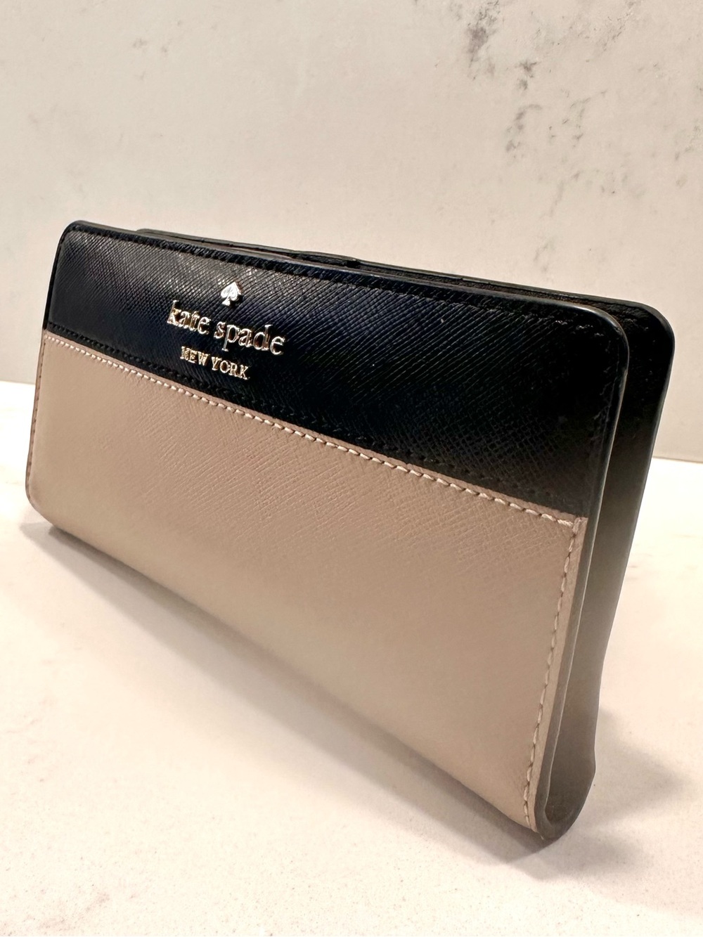 Kate Spade Madison Colorblock Slim Saffiano Leather Bifold Wallet - Picture 3 of 6
